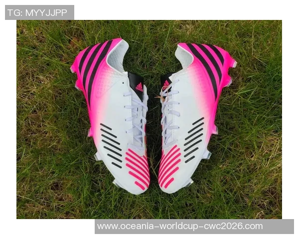 猎鹰足球鞋15助力球场表现提升让你在比赛中尽显风采与实力 猎鹰足球鞋15助力球场表现提升让你在比赛中尽显风采与实力