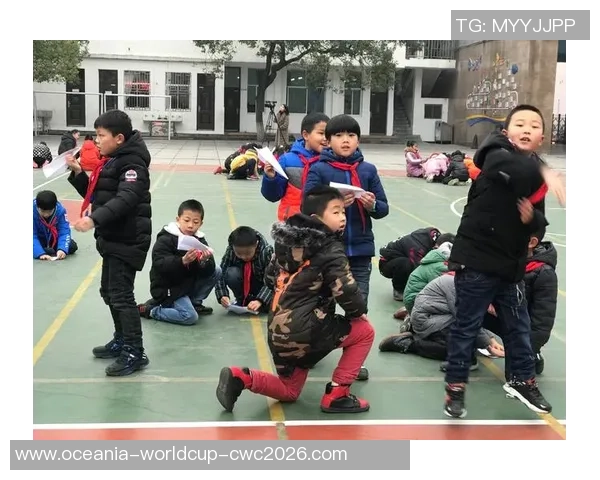 自由足球弹跳的魅力与技巧探索让你在球场上尽情飞翔