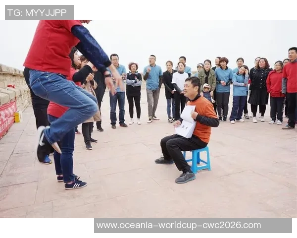 足球大师广告引领潮流展现激情与梦想的完美结合 足球大师广告引领潮流展现激情与梦想的完美结合